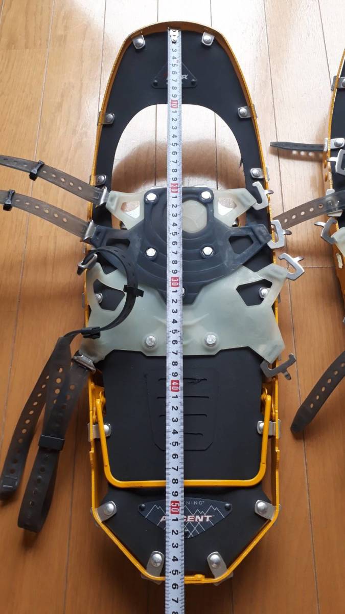 《中古》スノーシュー MSRライトニングアッセント ストラップ外れにくく改良済み 黄色　22インチ メンズ用