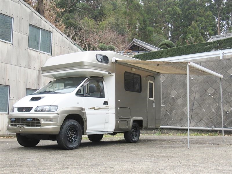 予備検付き インタークーラーターボ 4WD デリカ カーゴ キャンピング