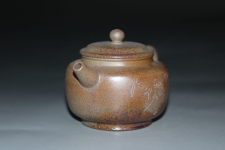 極上品☆中国 宜興 紫砂壺 段泥 急須 煎茶道具 在銘 多穴 時代物 古玩