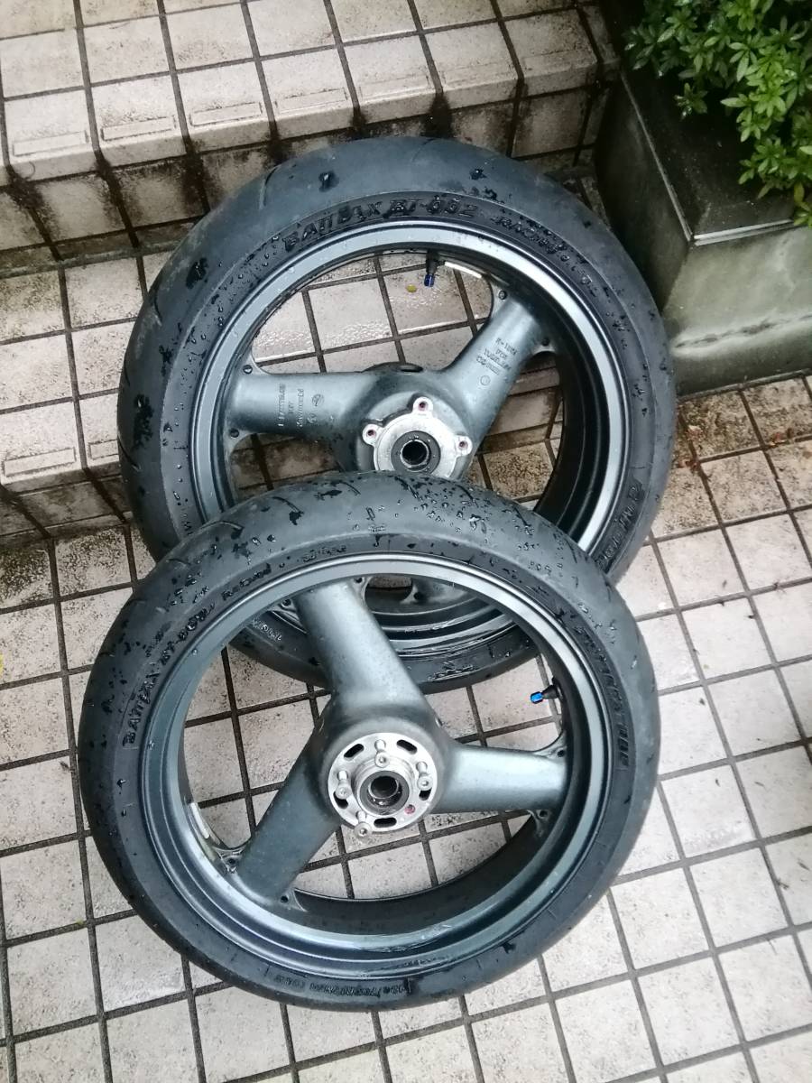 Ninja | KAWASAKI ZX-14R純正ホイール 前後セット やや傷や汚れ 投稿