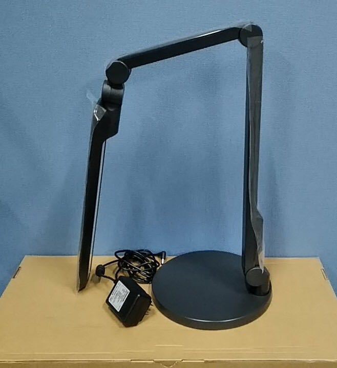 本物保証，限定SALE Panasonic SQ-LD515-K グレー LEDデスクスタンド パナソニック ライト 照明(デスクライト)｜売買されたオークション情報、yahooの商品情報をアーカイブ公開 - オークファン デスクライト