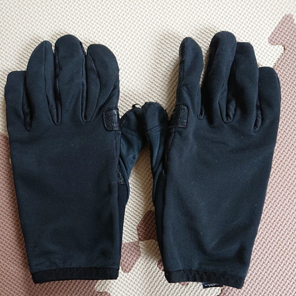 激安大特価，安い rapha winter gloves ラファ ウィンター グローブ 手袋 バイク 自転車 ロード ピスト(Mサイズ)｜売買されたオークション情報、yahooの商品情報をアーカイブ公開 - オークファン Mサイズ