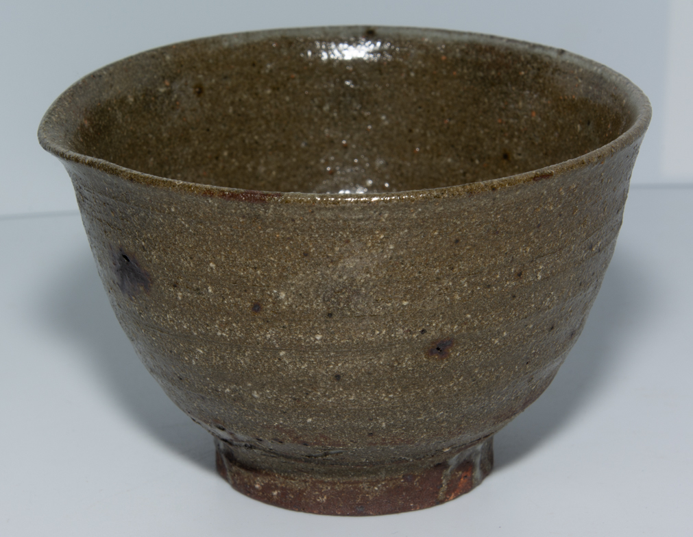 二代 勝尾青龍洞 伊羅保茶碗 共布共箱(四方桟)栞付 茶道具 茶器 茶の湯