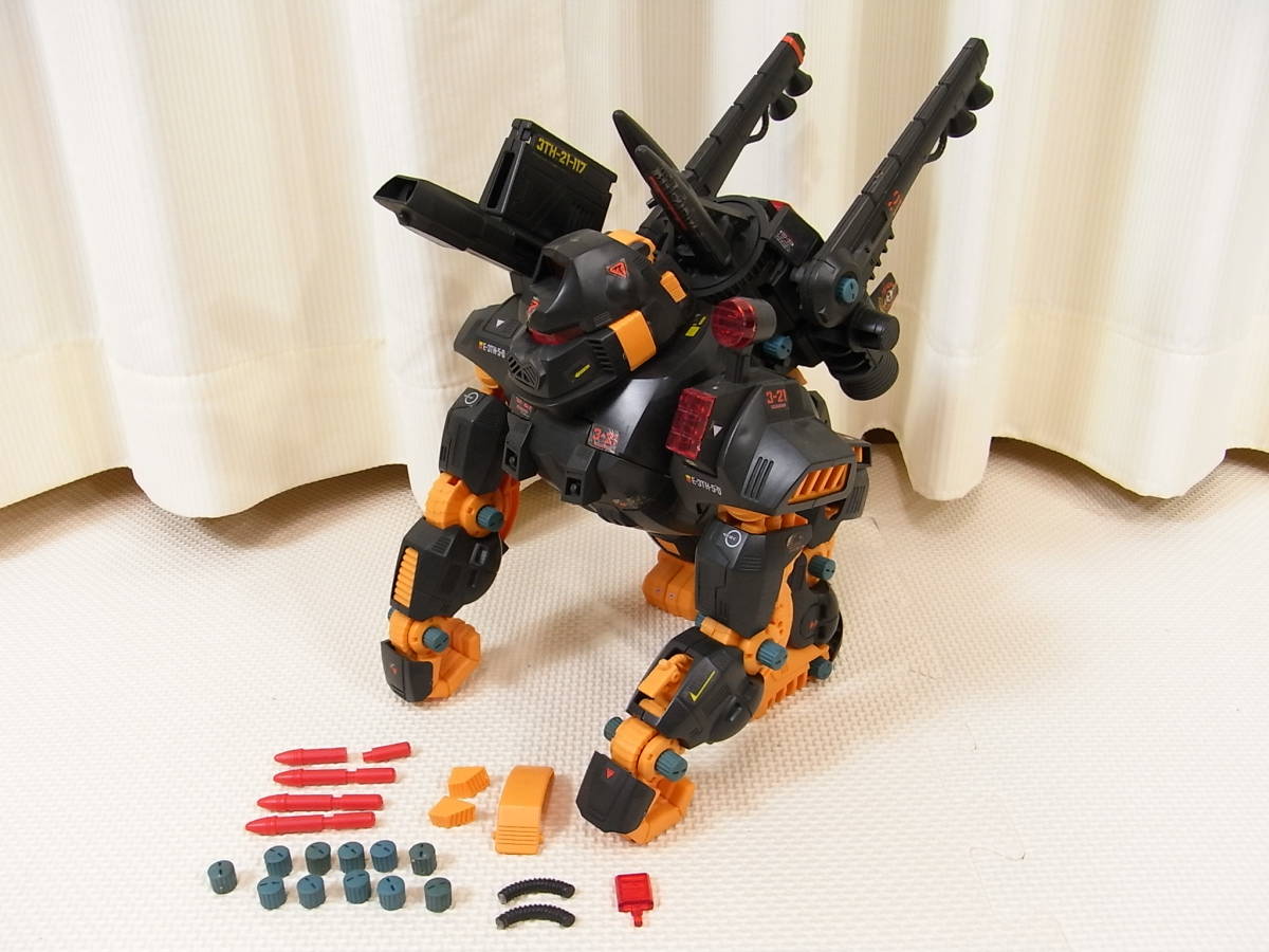 完品 旧ゾイド アイアンコング メカ生体版 昭和版 発光・動作確認済 ZOIDS