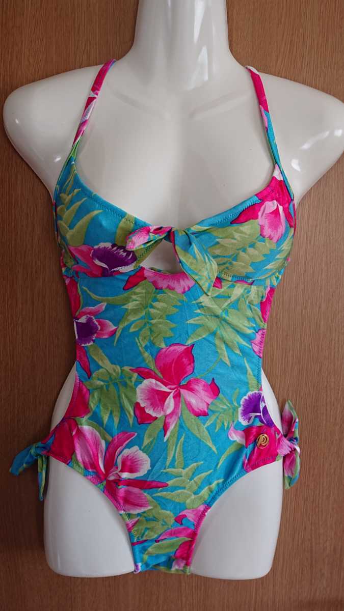 描き下ろし ぴちぴちピッチ Special e ピュア Melody ☆素敵☆piccina☆ピッチーナ☆ピンク×水色☆花柄のワンピース水着☆9M☆（株）オカダ☆