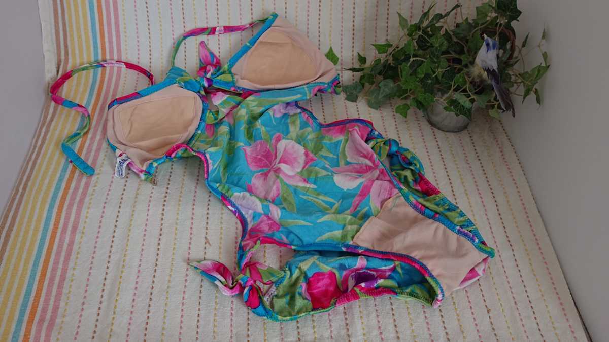 描き下ろし ぴちぴちピッチ Special e ピュア Melody ☆素敵☆piccina☆ピッチーナ☆ピンク×水色☆花柄のワンピース水着☆9M☆（株）オカダ☆