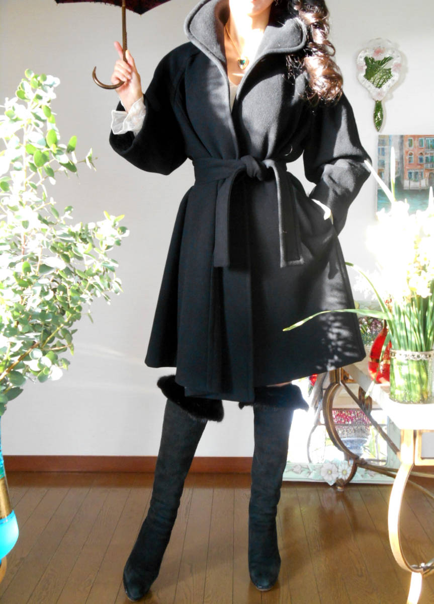 イタリア製*GIANFRANCO FERRE*30万円くらい ウールカシミヤポンチ素材 