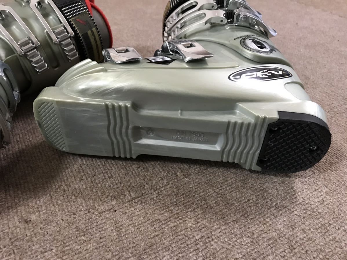 BUMPS7 GEN ゲン スキーブーツ | 0 メンズ BUMPS なら GENFACTORY ゲン（GEN）（メンズ）スキーブーツ ウィンタースポーツ レディース ＜2027＞ ゲン（GEN）（メンズ 早期予約GEN