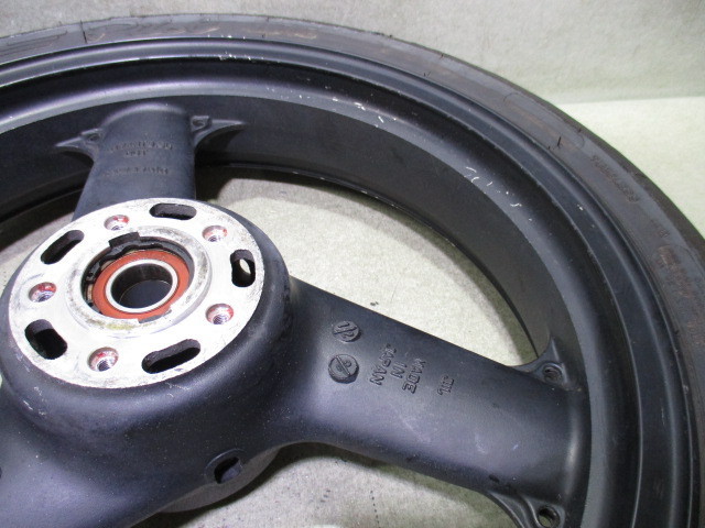 9☆ZRX1200R用フロントホイール1216 純正.めくれ無し.17×3.50.〔検索用
