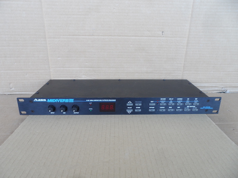Alesis Midiverb III マルチエフェクター 完動品 エフェクター 楽器