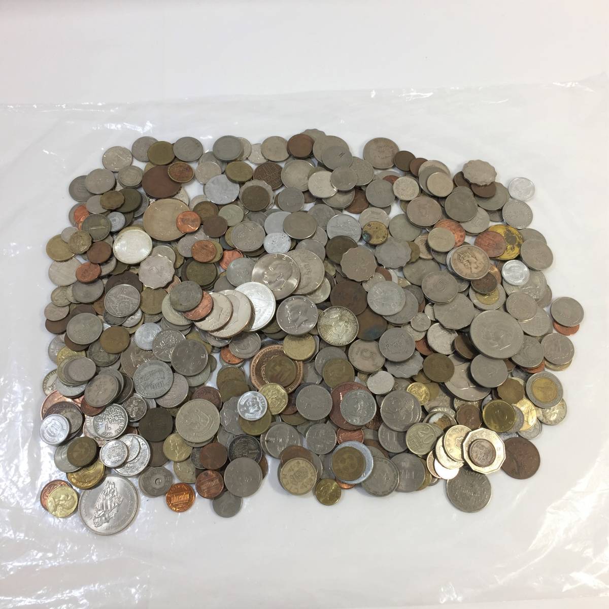 得価，人気セール 大量 まとめてセット 外国 古銭 貨幣 約3.1kg アジア/ヨーロッパ/北米 他(貨幣)｜売買されたオークション情報、yahooの商品情報をアーカイブ公開 - オークファン その他