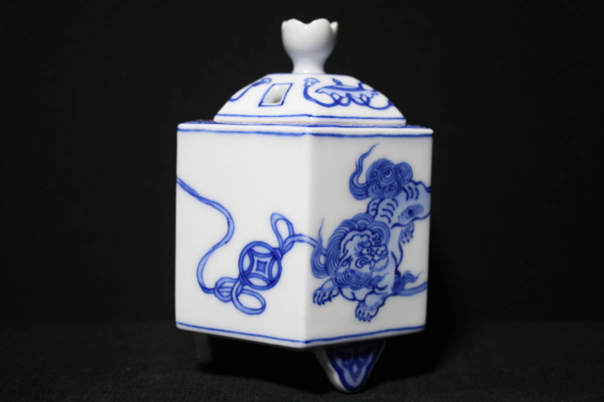 A1246-6/宮内庁御用達 十四代辻常陸製/染付白鷺文向付 大5客・小5客/ ☆宮内庁御用達／十四代 辻常陸作／染付／唐獅子文／六角香炉／手描き／