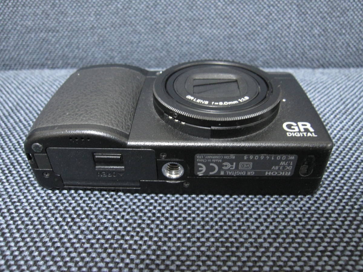 動作未確認 ジャンク RICOH GR DIGITAL Ⅲ