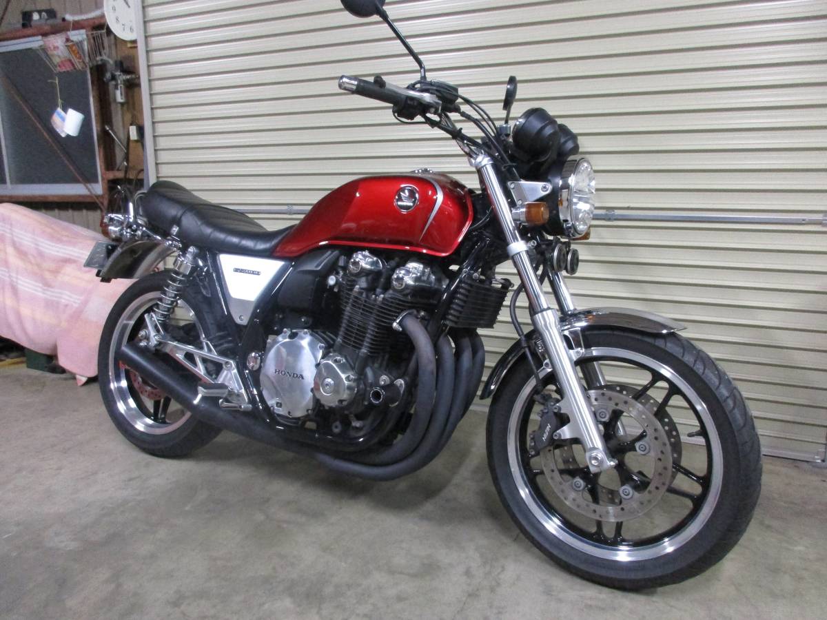バイク ☆キズ少☆ ホンダ CB1100(SC65)タンク 赤