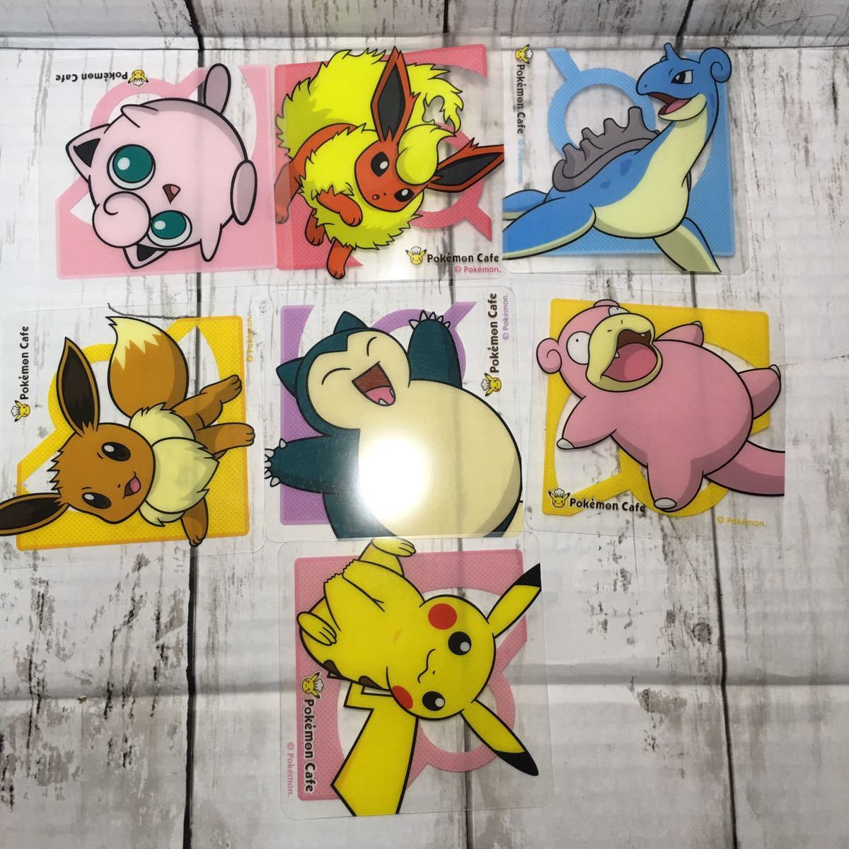 ポケモン カフェ コースター コップ 敷物 ピカチュウ ラプラス イーブイ カビゴン プリン ヤドン など 7点セット ポケットモンスター 売買されたオークション情報 Yahooの商品情報をアーカイブ公開 オークファン Aucfan Com
