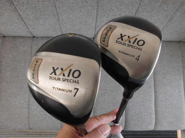 数量限定，新品 EF5153 XXIO2000年モデル 4W 7W2本セット(ダンロップ)｜売買されたオークション情報、yahooの商品情報をアーカイブ公開 - オークファン 男性右きき用