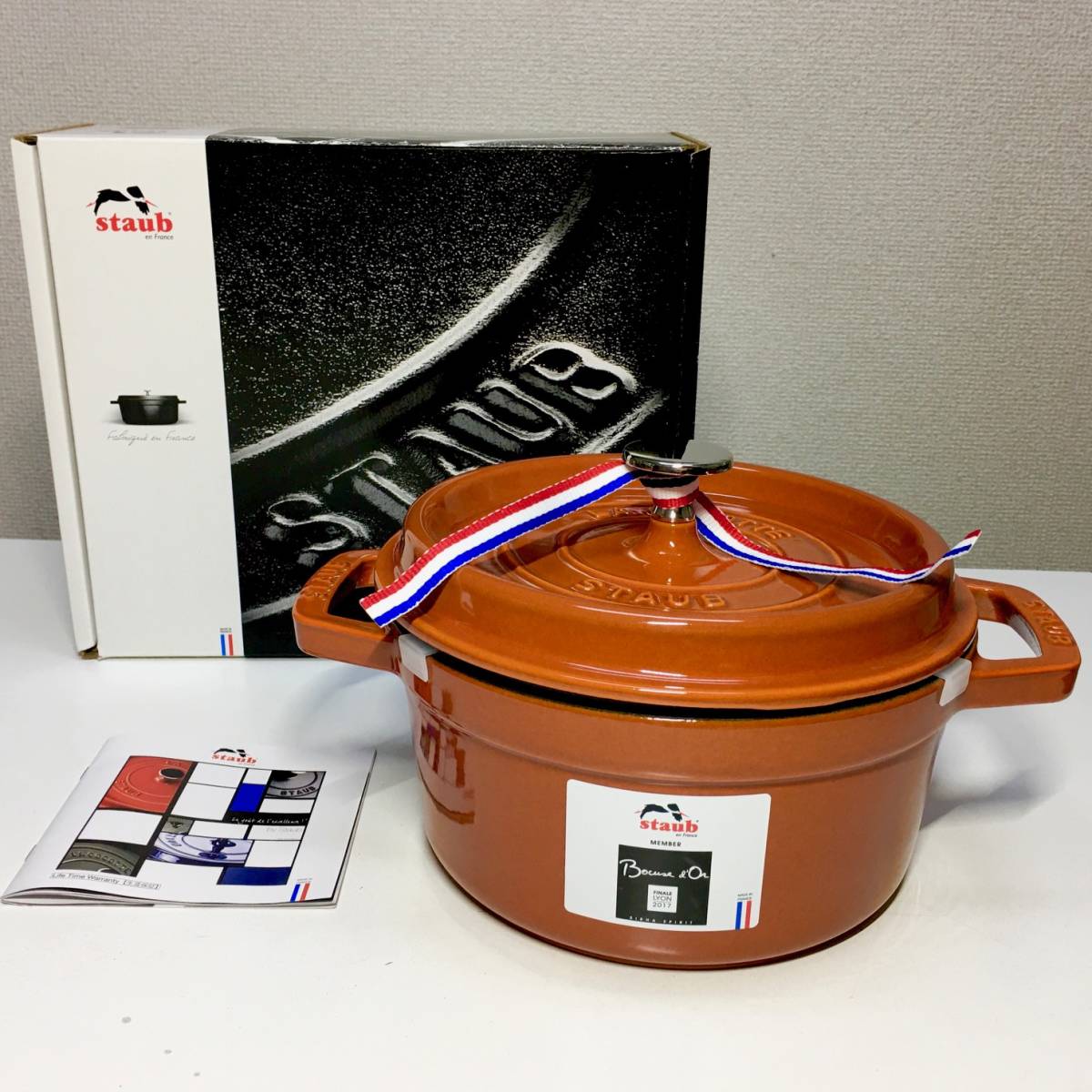 未使用】STAUB ストウブ ホーロー鍋 両手鍋『ココットラウンド20cm