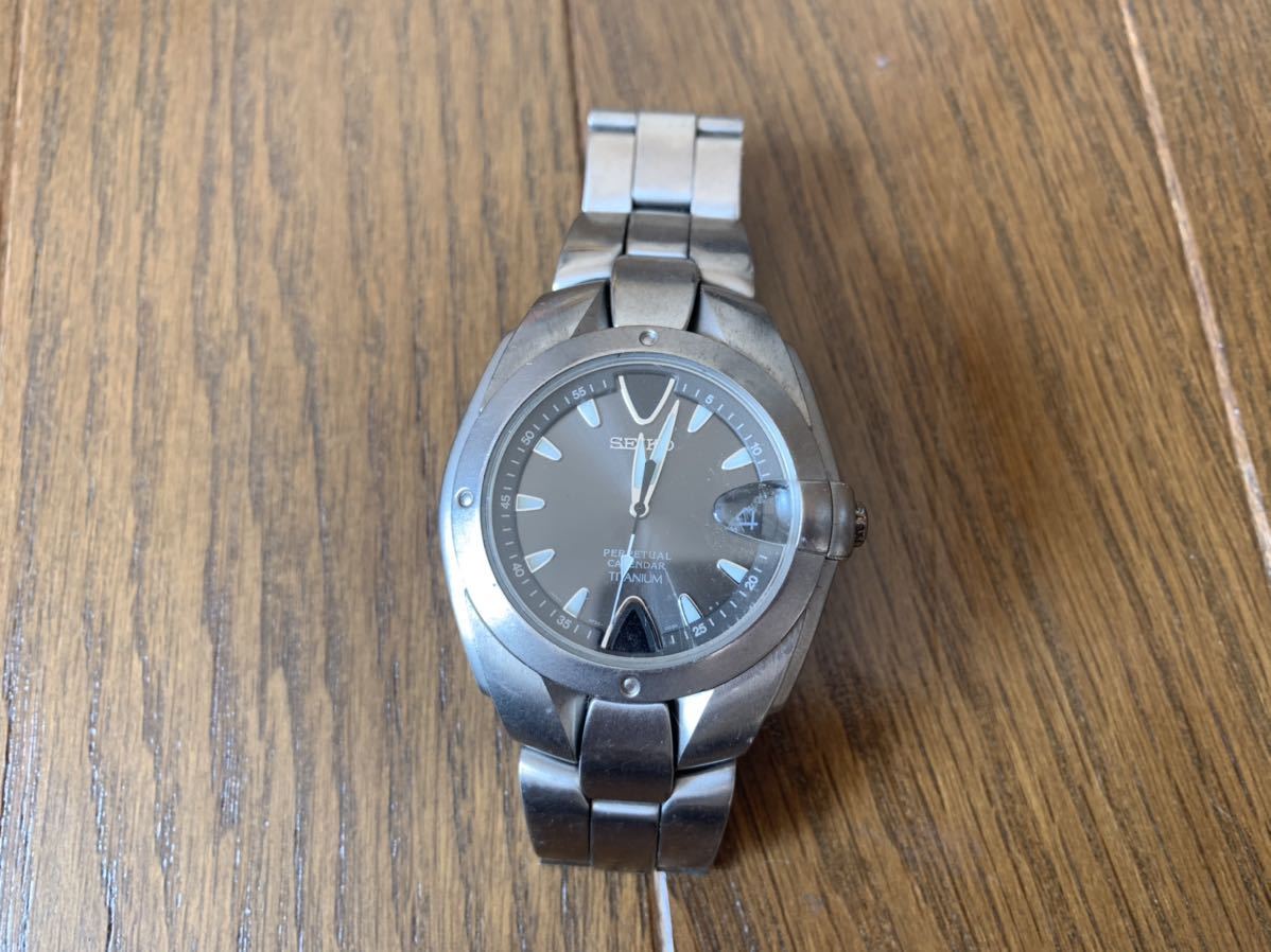 8F32-0040 Titanium SEIKO Calendar Perpetual Yahoo!オークション