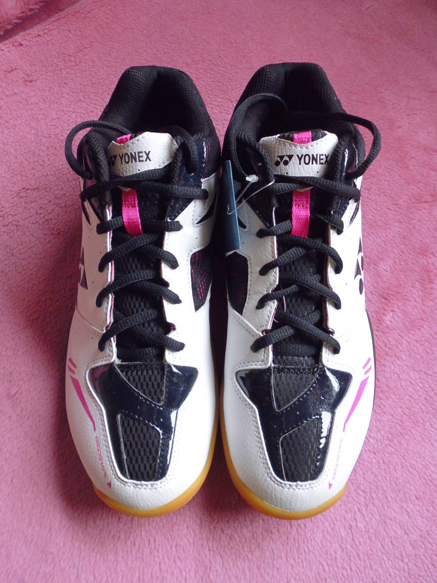 【お買い得，定番】 YONEX ヨネックス パワークッション820ミッド ブライトピンク SHB820MD サイズ27.5(27.0cm～)｜売買されたオークション情報、yahooの商品情報をアーカイブ公開 - オークファン 27.0cm～