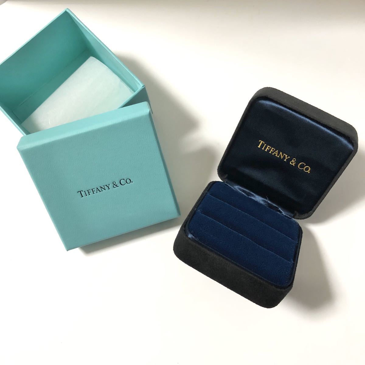 ティファニー ペアリング ペアリング可 Co. - ペアアクセサリー専門店Fiss(フィス TIFFANY&Co ティファニー ペアリング　マリッジリング　大　ケース　ボックス　ティファニー　指輪　結婚　ギフト　プレゼント 箱　婚約
