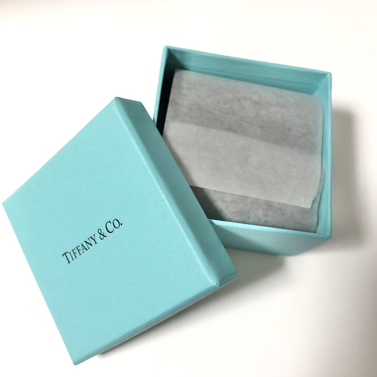 ティファニー ペアリング ペアリング可 Co. - ペアアクセサリー専門店Fiss(フィス TIFFANY&Co ティファニー ペアリング　マリッジリング　大　ケース　ボックス　ティファニー　指輪　結婚　ギフト　プレゼント 箱　婚約