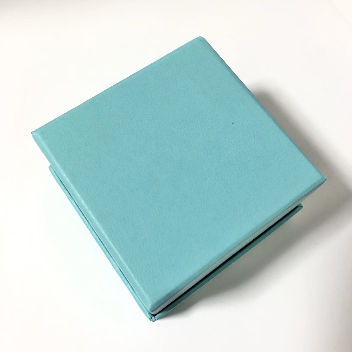 ティファニー ペアリング ペアリング可 Co. - ペアアクセサリー専門店Fiss(フィス TIFFANY&Co ティファニー ペアリング　マリッジリング　大　ケース　ボックス　ティファニー　指輪　結婚　ギフト　プレゼント 箱　婚約