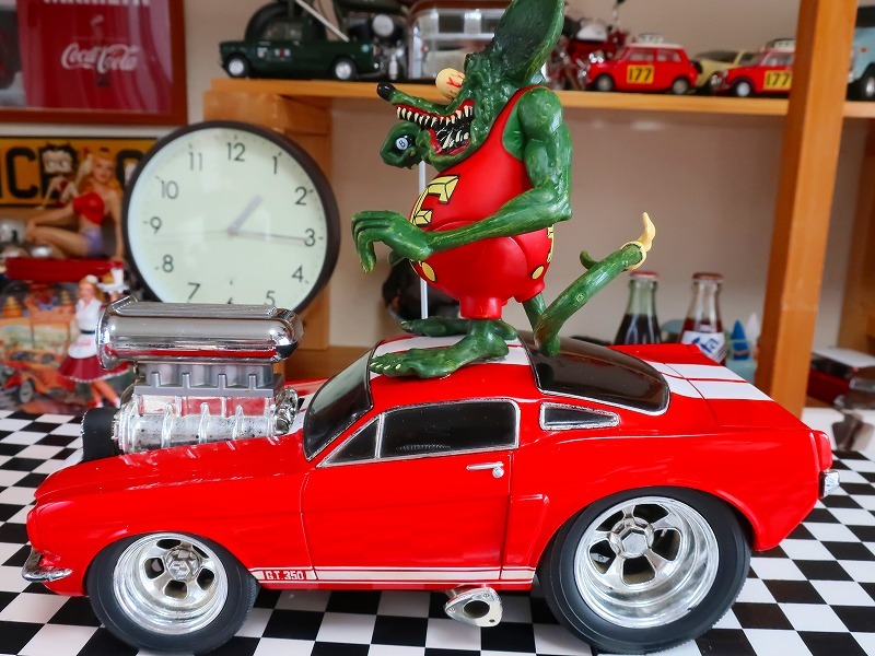 Rat Fink ラットフィンク Ford 1⁄18 ダッジ 0 ホットロッド ラット