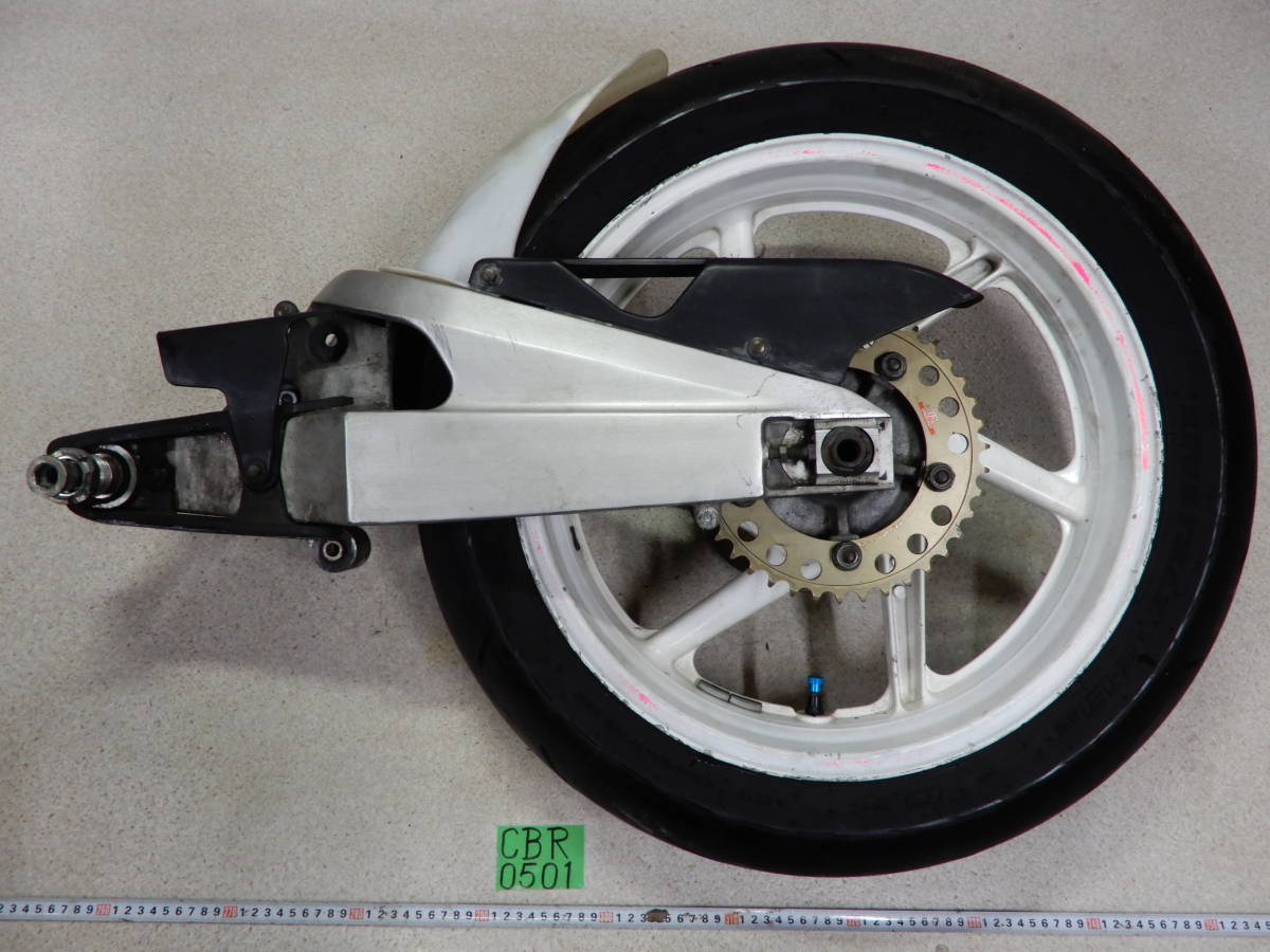 専用になりましたm(_ _)m 0501 CBR400RR ジャンク スイングアーム ホイール 240サイズ NC29