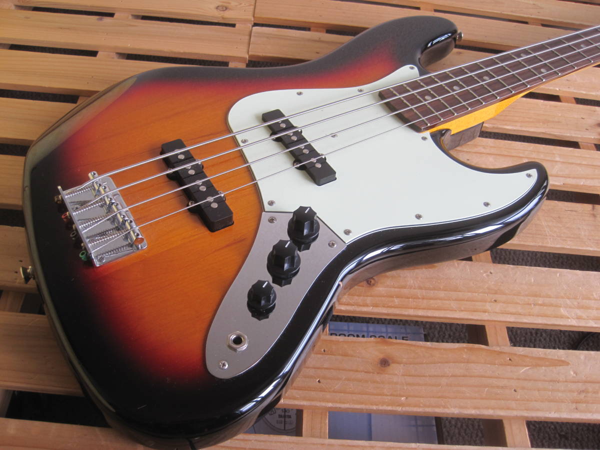 FERNANDES(フェルナンデス)RJB-380 SB サンバースト系☆定番ジャズ