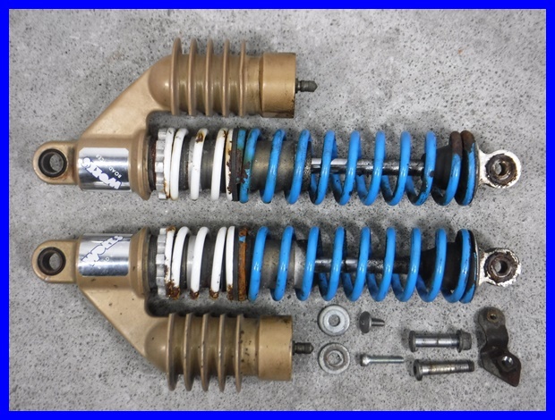 ☆auк4E457 ゼファー400カイ ZR400C リアサスペンション 社外品