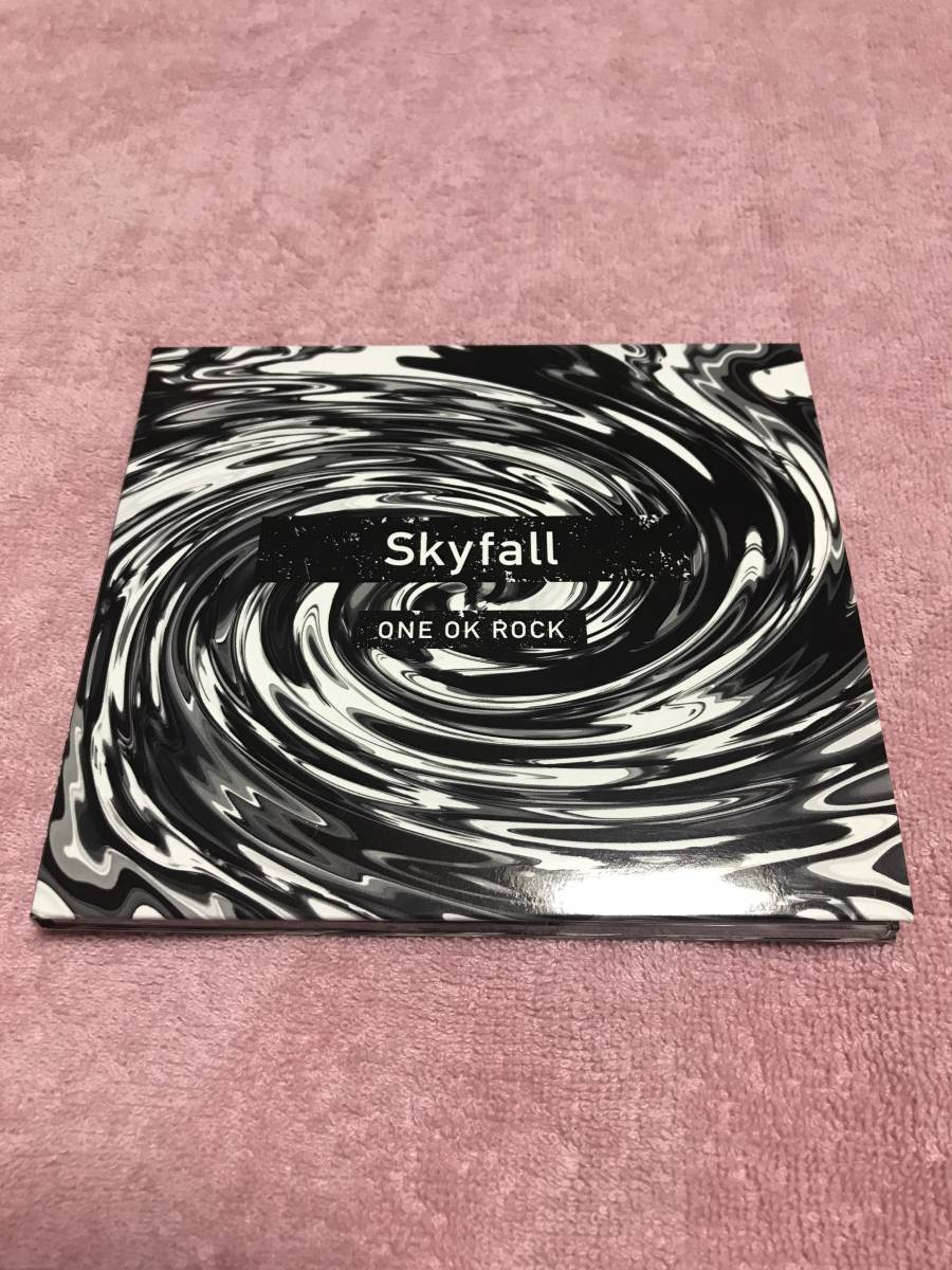 会場限定CD 盤面良好 ONE OK ROCK ワンオク / Skyfall 即決 備g3