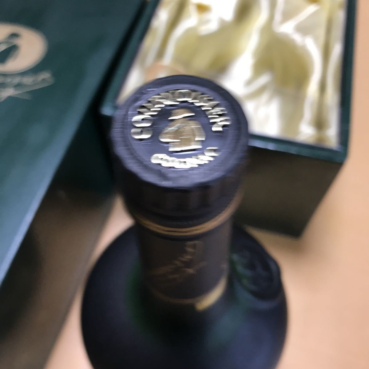 クルボアジェ 700ml 0 (明治屋)(1980年代流通の特級及び従価表記