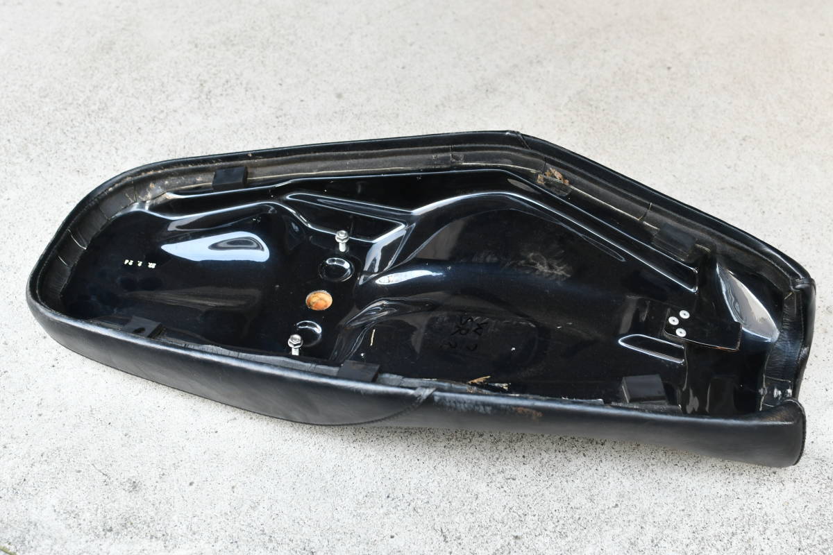 カワサキ KAWASAKI W650 W800 DAYTONA デイトナ 《COZY》 ローダブルシート