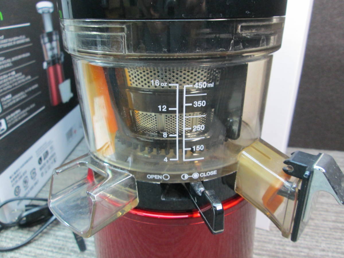 Hurom H-AA-RBA17 フェラーリレッド　スロージューサー 使用品 Hurom H-AA-RBA17 スロージューサー レッド - メルカリ