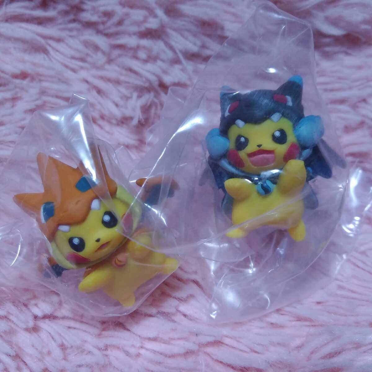 ポケモン メガポンチョを着たピカチュウ フィギュア メガリザードンX ☆メガポンチョを着たピカチュウ☆メガリザードンX☆メガリザードンY