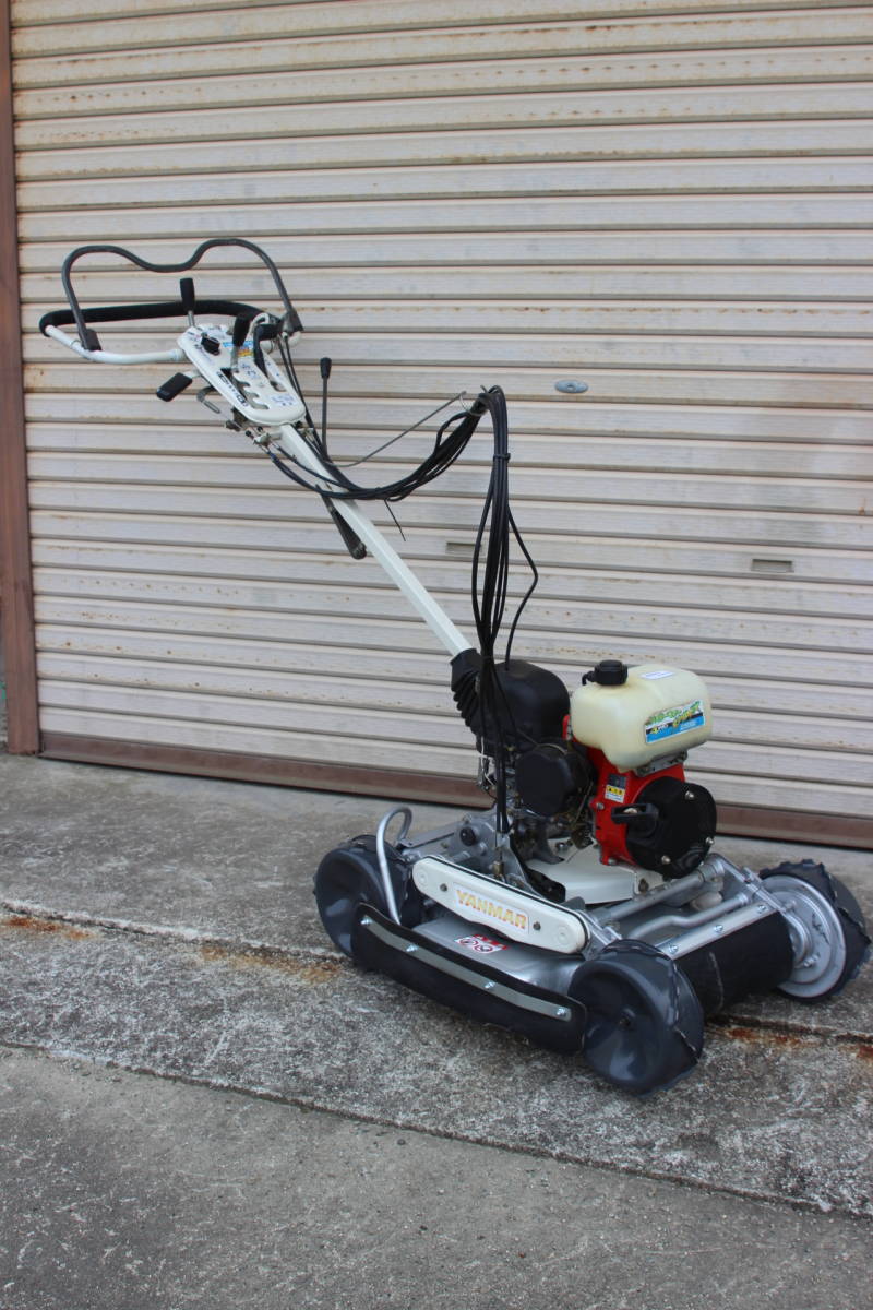☆草刈機多数出品中☆ オーレック スパイダーモアー 4WD 自走式草刈機