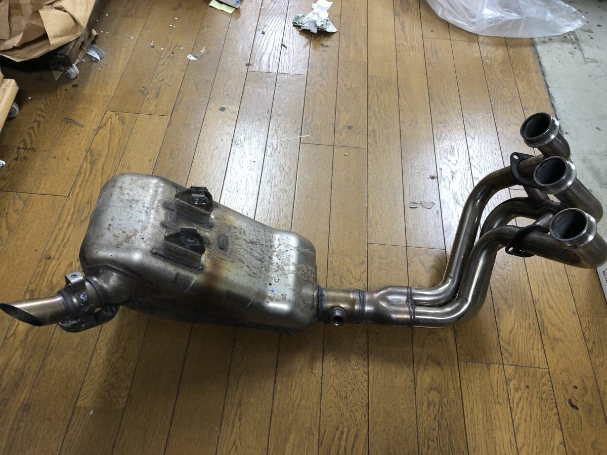 MT-09 tracer　純正マフラー　中古品_4