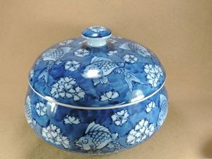源右衛門 蓋物のYahoo!オークション(旧ヤフオク!)の相場・価格を見る