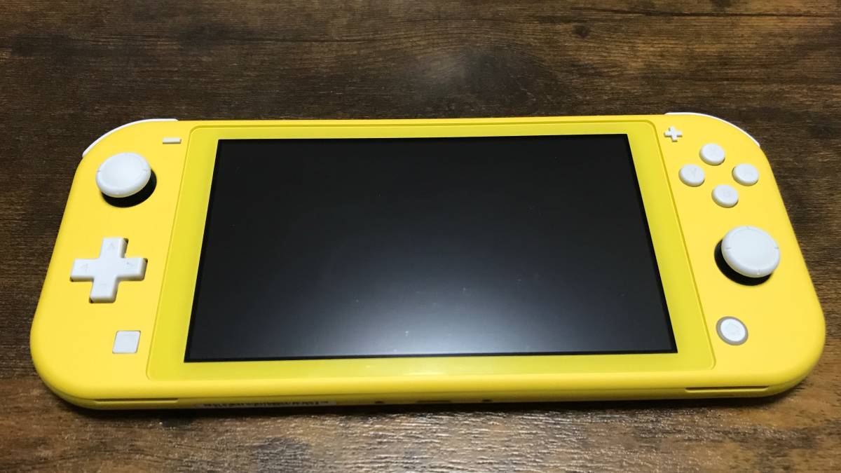 【動作品】ニンテンドー スイッチ ライト イエロー 本体 Switch LITE 新品同様】Nintendo Switch Lite本体 イエロー 美品 おまけ付き