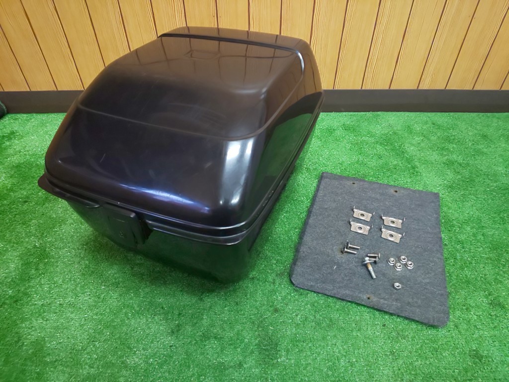  ホンダ プレスカブ ５０ ＦＩ ＡＡ０１ 純正 リアボックス トップケース 箱 収納 鍵無し テスト済み AA01-172 実働車外し スーパーカブ(トップケース)｜売買されたオークション情報、yahooの商 トップケース
