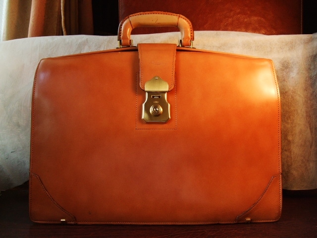 特注オーダー 高級本革 Aquascutum アクアスキュータム ダレスバッグ