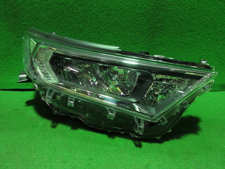 LED 純正 RAV4 MXAA54 RAV4⁄ラブ4 右ヘッドライト⁄右ヘッド MXAA54⁄