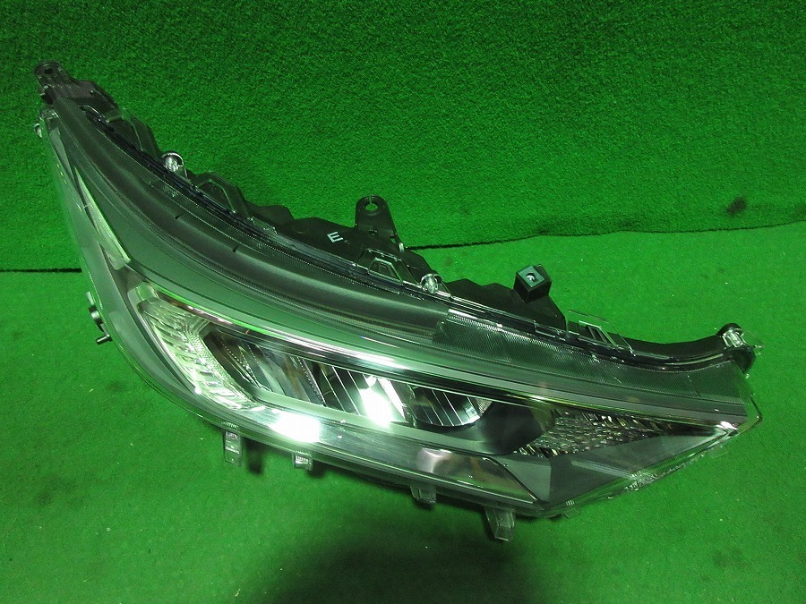 LED 純正 RAV4 MXAA54 RAV4⁄ラブ4 右ヘッドライト⁄右ヘッド MXAA54⁄