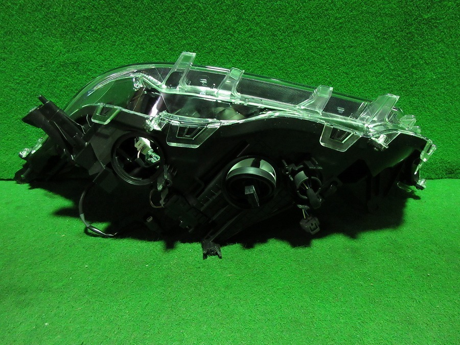 LED 純正 RAV4 MXAA54 RAV4⁄ラブ4 右ヘッドライト⁄右ヘッド MXAA54⁄