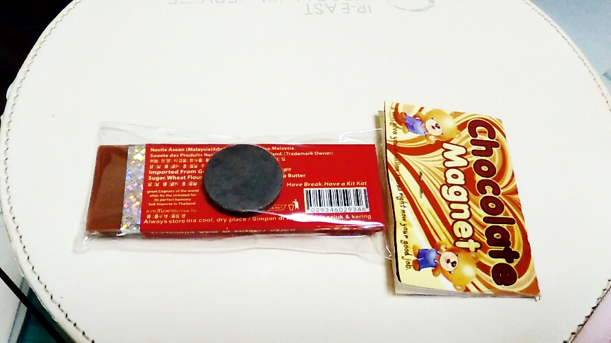 ミニチュア☆キットカット☆ミニ☆リアルマグネット☆ドールハウス  