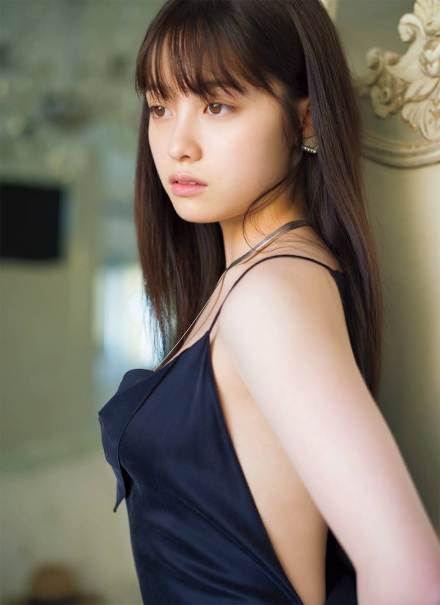 橋本 環 奈 下着
