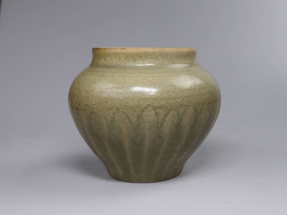 宋時代 青磁壺 龍泉窯 唐物 中国美術 b05217
