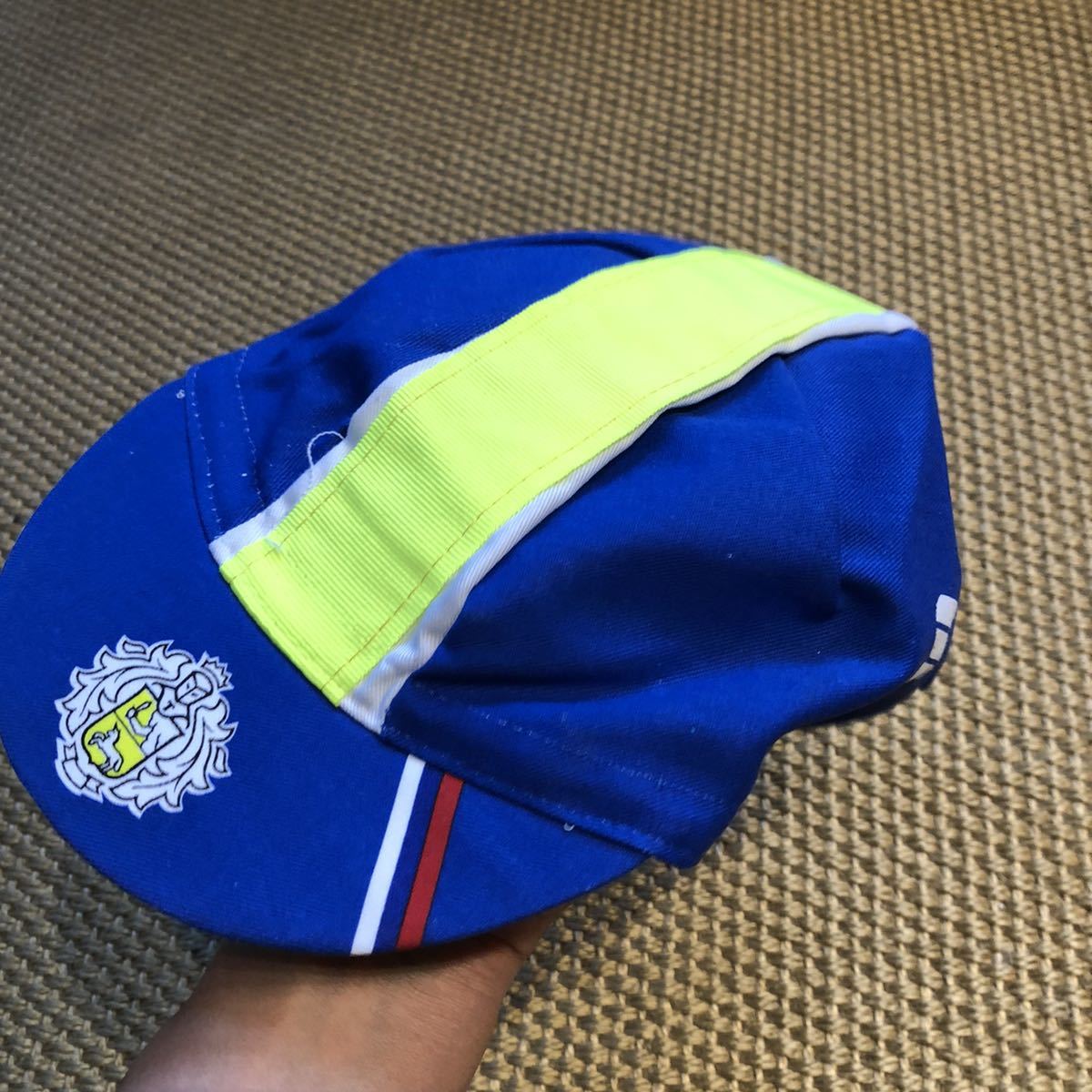 送料無料，得価 サクソバンク SAXOBANK Sportful社製 スペシャライズド サイクルウエア 自転車 キャップ 帽子(帽子、キャップ)｜売買されたオークション情報、yahooの商品情報をアーカイブ公開 - オークファン 帽子、キャップ