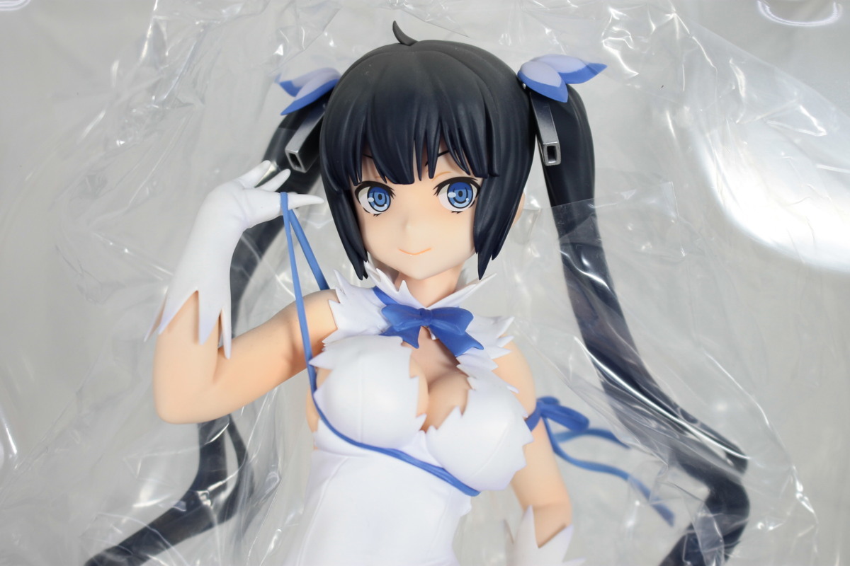 △323 【中古品】 AMAKUNI ダンジョンに出会いを求めるのは間違って 