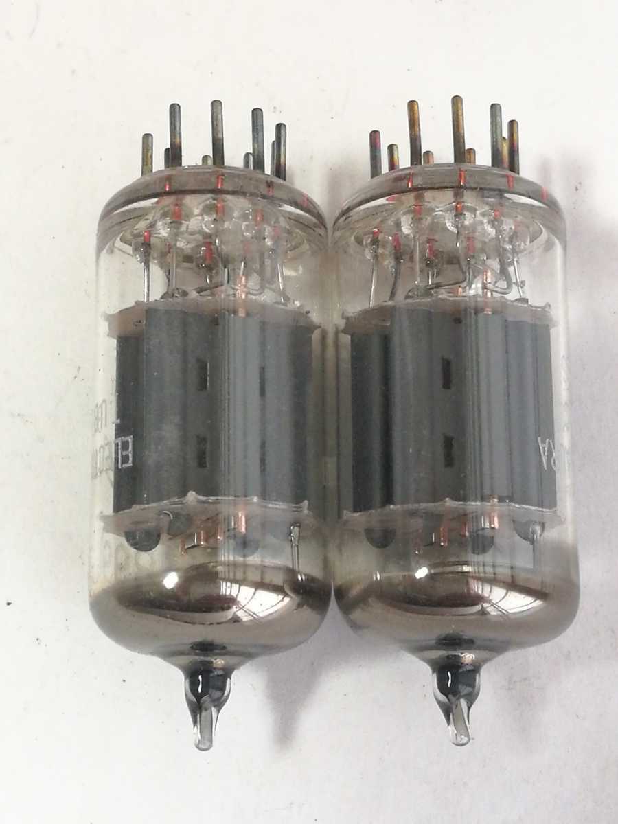 カメラのいわもと：真空管 12AX7、ECC83、同等管、類似管商品在庫一覧